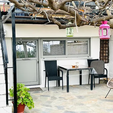 Vasiliki Apartment *